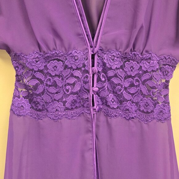 Cinema Etoile Seductivewear Purple Lace Sheer Robe and Chemise Set Medium - Picture 4 of 15